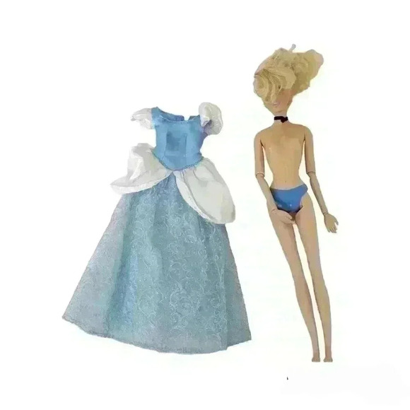 Disney Princess Cinderella Designer Doll store Limited Edition London - Picture 3 of 17